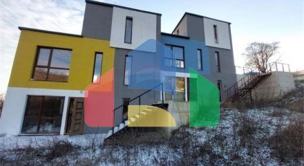 Residential - Townhouse - Varna, Varna, Bulgaria - BU