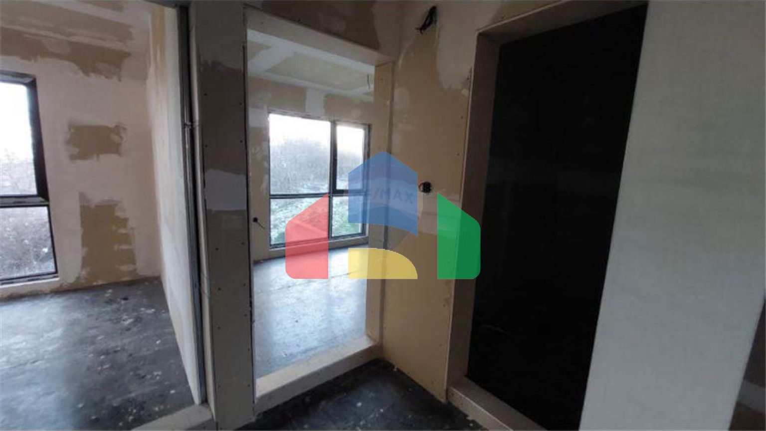 Residential - Townhouse - Varna, Varna, Bulgaria - BU