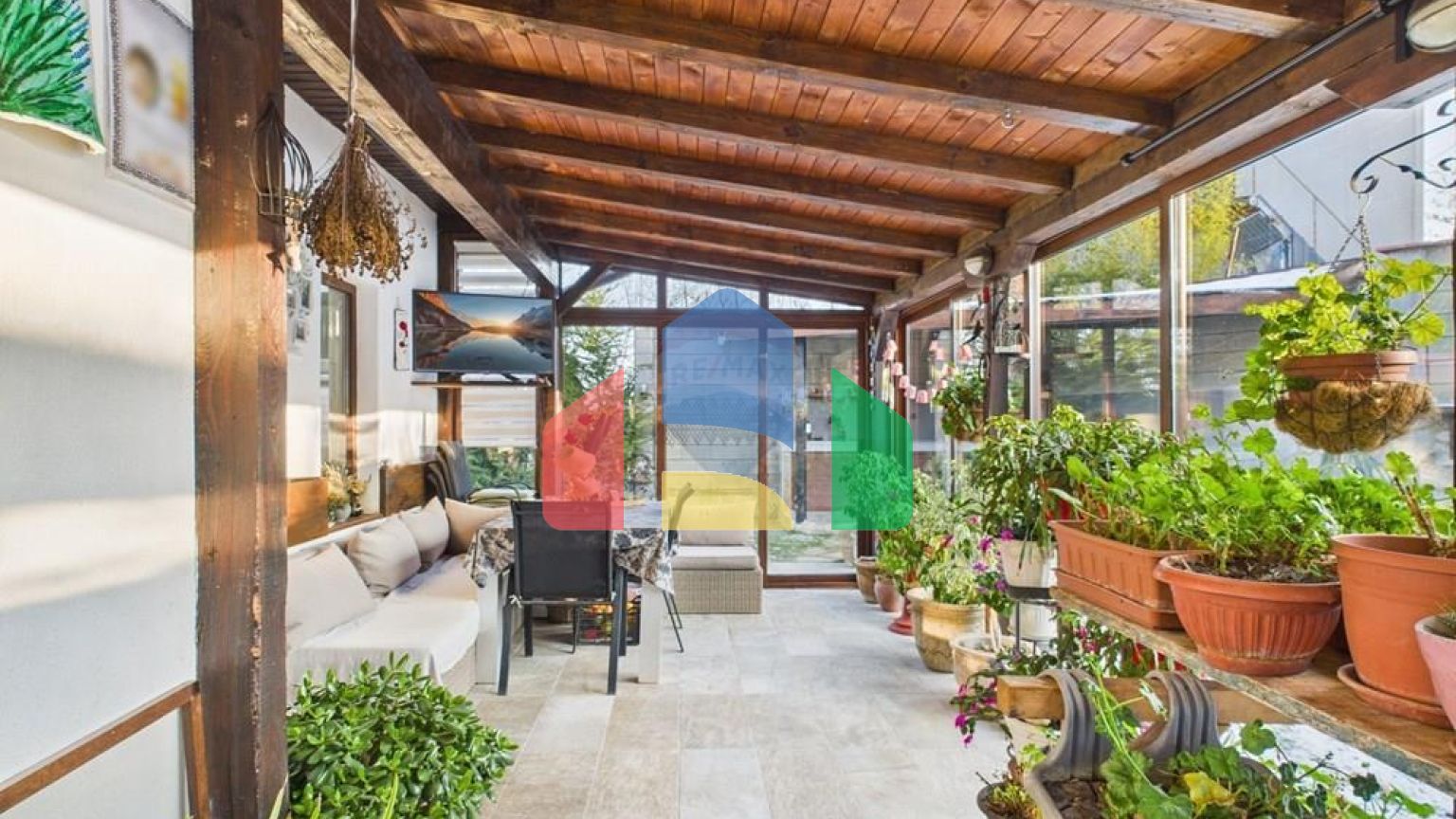 Residential - Townhouse - Varna, Varna, Bulgaria - BU