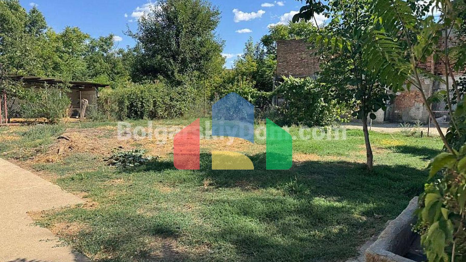 Дом в Бабук