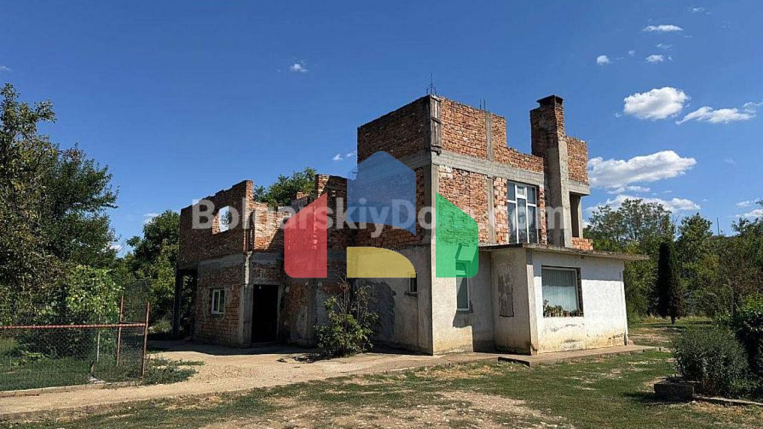 Дом в Бабук