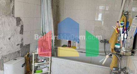 Дом в Бабук