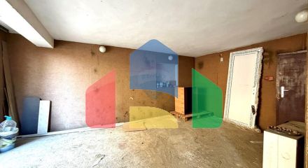 Residential - Garage - Veliko Tarnovo, Veliko Turnovo, Bulgaria - BU