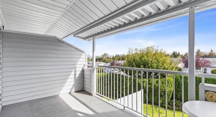 Residential - Condo/Apartment - Abbotsford, Canada - Canada