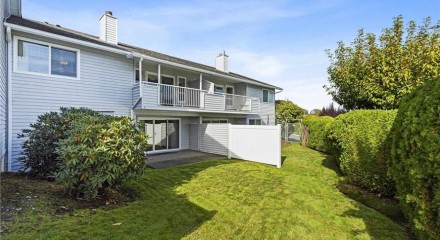 Residential - Condo/Apartment - Abbotsford, Canada - Canada