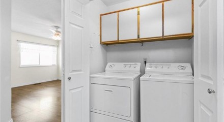 Residential - Condo/Apartment - Abbotsford, Canada - Canada