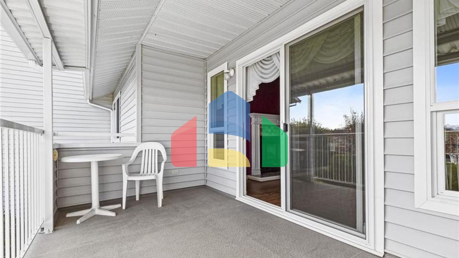 Residential - Condo/Apartment - Abbotsford, Canada - Canada