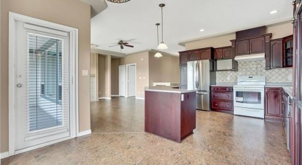 Residential - Townhouse - Abbotsford, Canada - Canada
