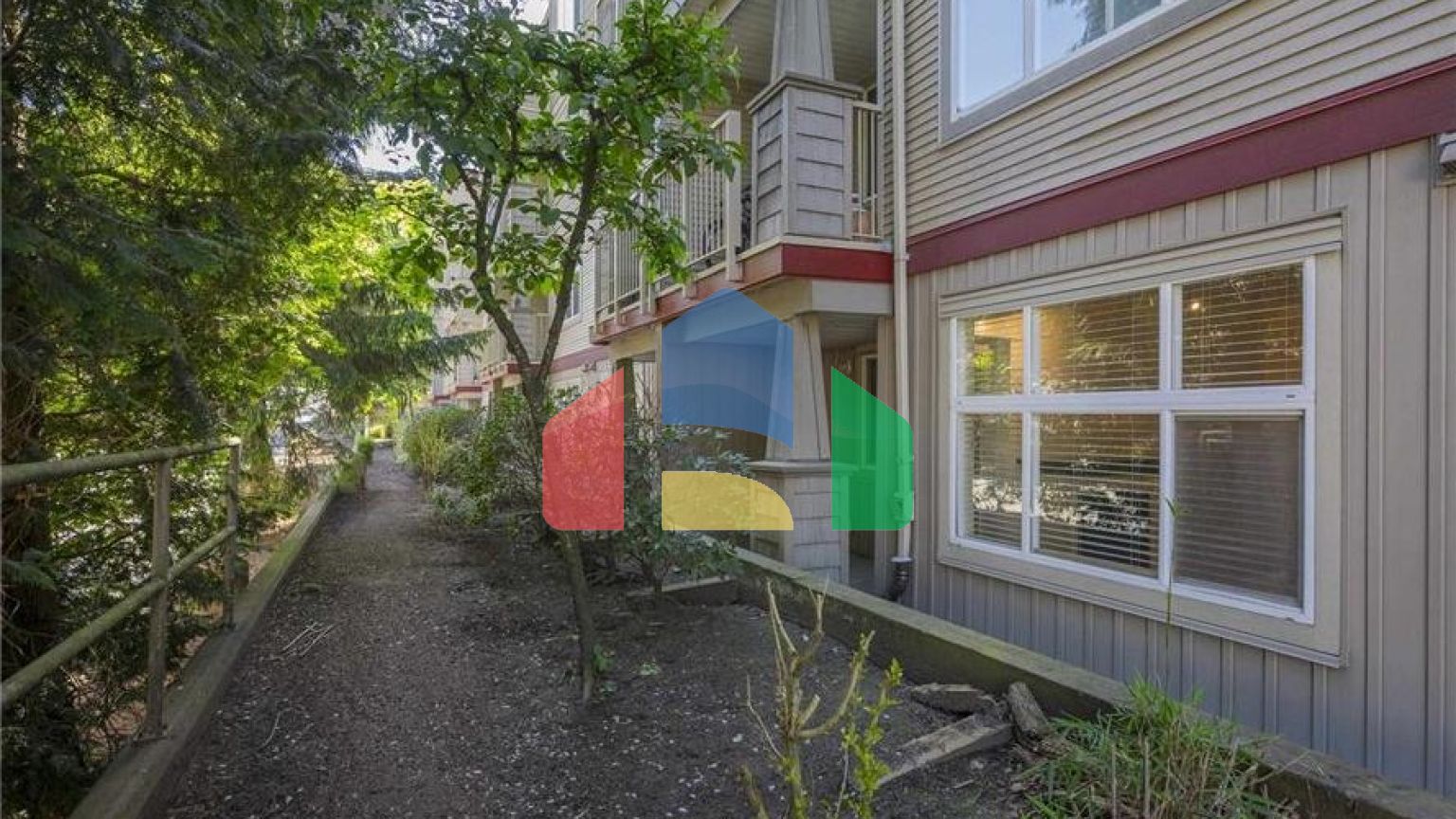 Residential - Condo/Apartment - Abbotsford, Canada - Canada