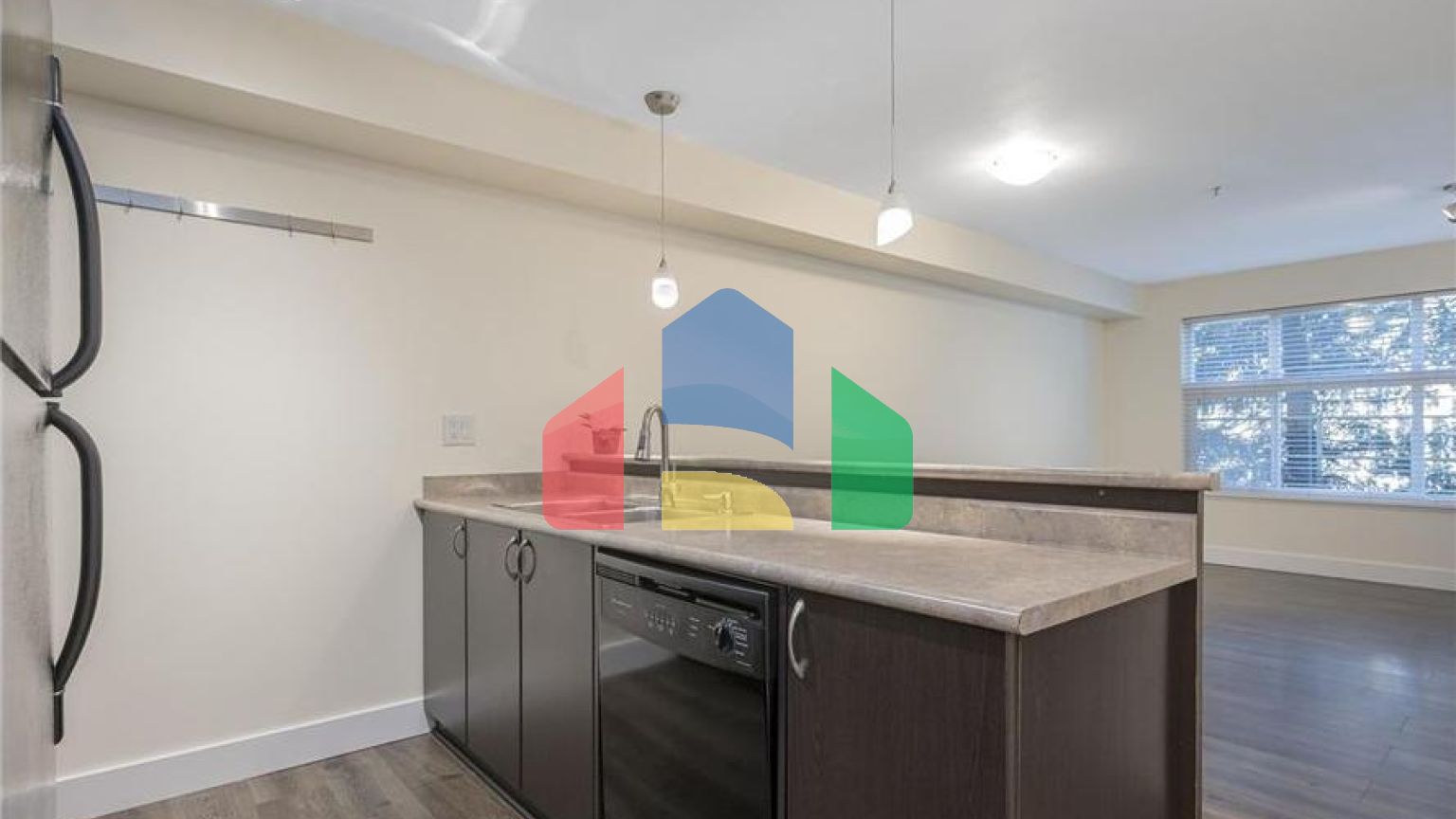 Residential - Condo/Apartment - Abbotsford, Canada - Canada