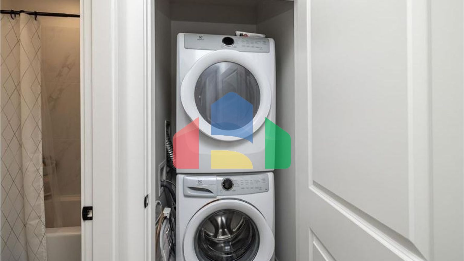 Residential - Condo/Apartment - Abbotsford, Canada - Canada