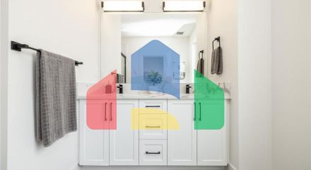 Residential - Condo/Apartment - Abbotsford, Canada - Canada