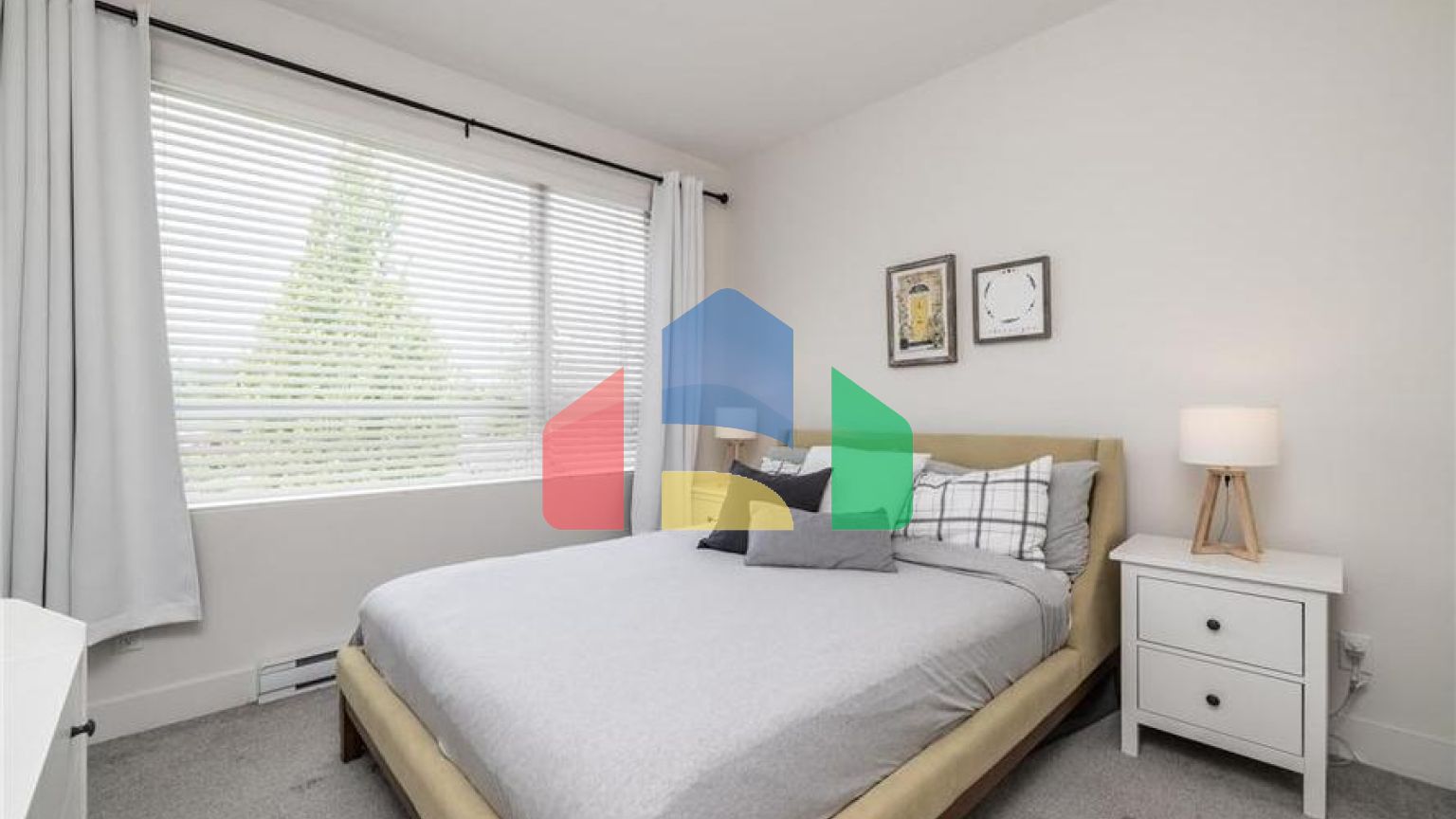 Residential - Condo/Apartment - Abbotsford, Canada - Canada