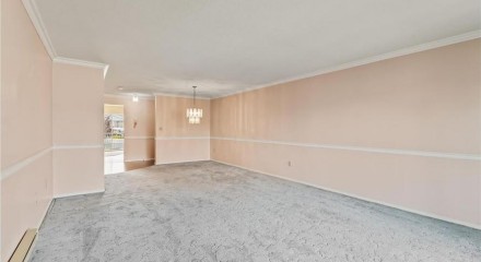 Residential - Condo/Apartment - Abbotsford, Canada - Canada