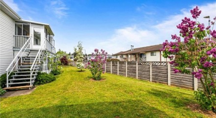 Residential - Condo/Apartment - Abbotsford, Canada - Canada