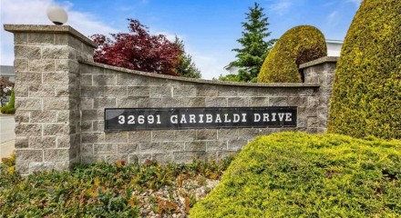 Residential - Condo/Apartment - Abbotsford, Canada - Canada