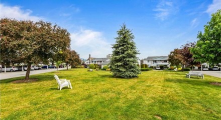 Residential - Condo/Apartment - Abbotsford, Canada - Canada