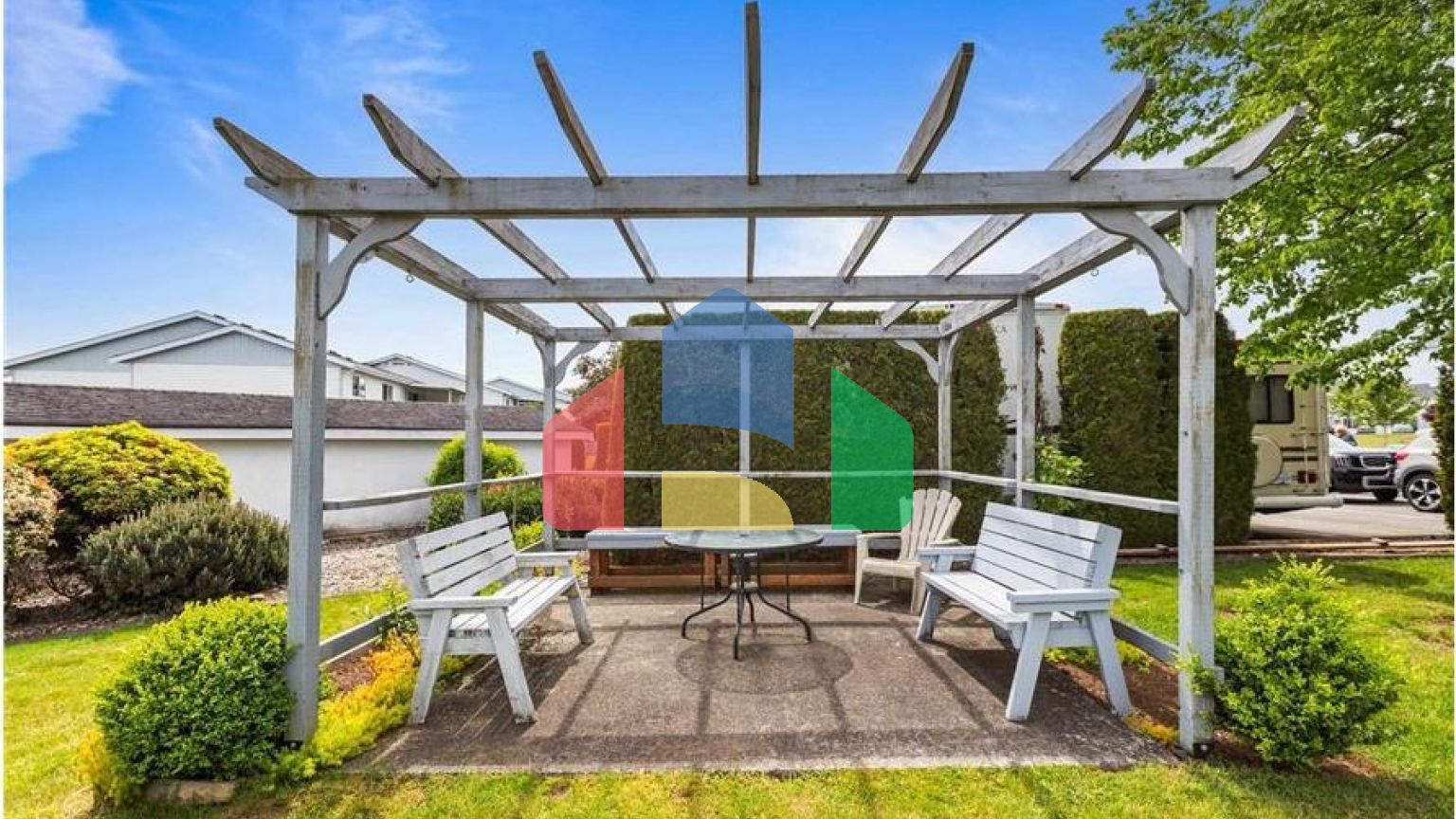 Residential - Condo/Apartment - Abbotsford, Canada - Canada