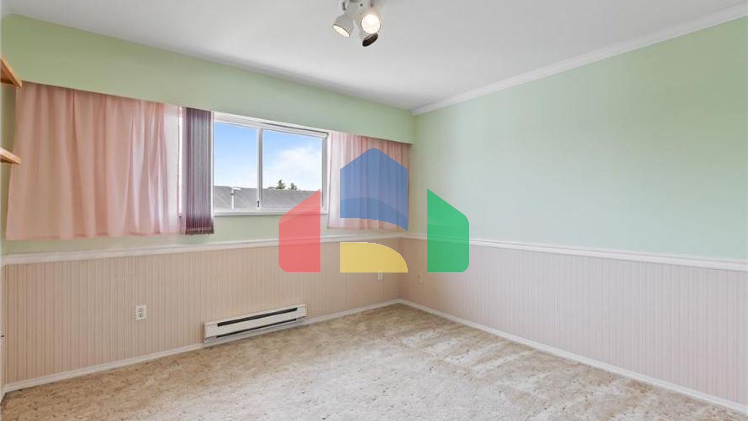 Residential - Condo/Apartment - Abbotsford, Canada - Canada