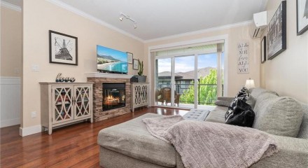 Residential - Condo/Apartment - Abbotsford, Canada - Canada