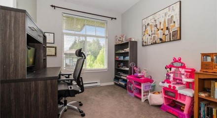 Residential - Condo/Apartment - Abbotsford, Canada - Canada