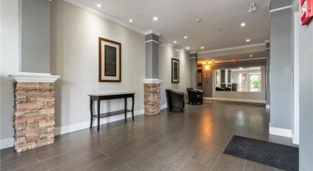 Residential - Condo/Apartment - Abbotsford, Canada - Canada