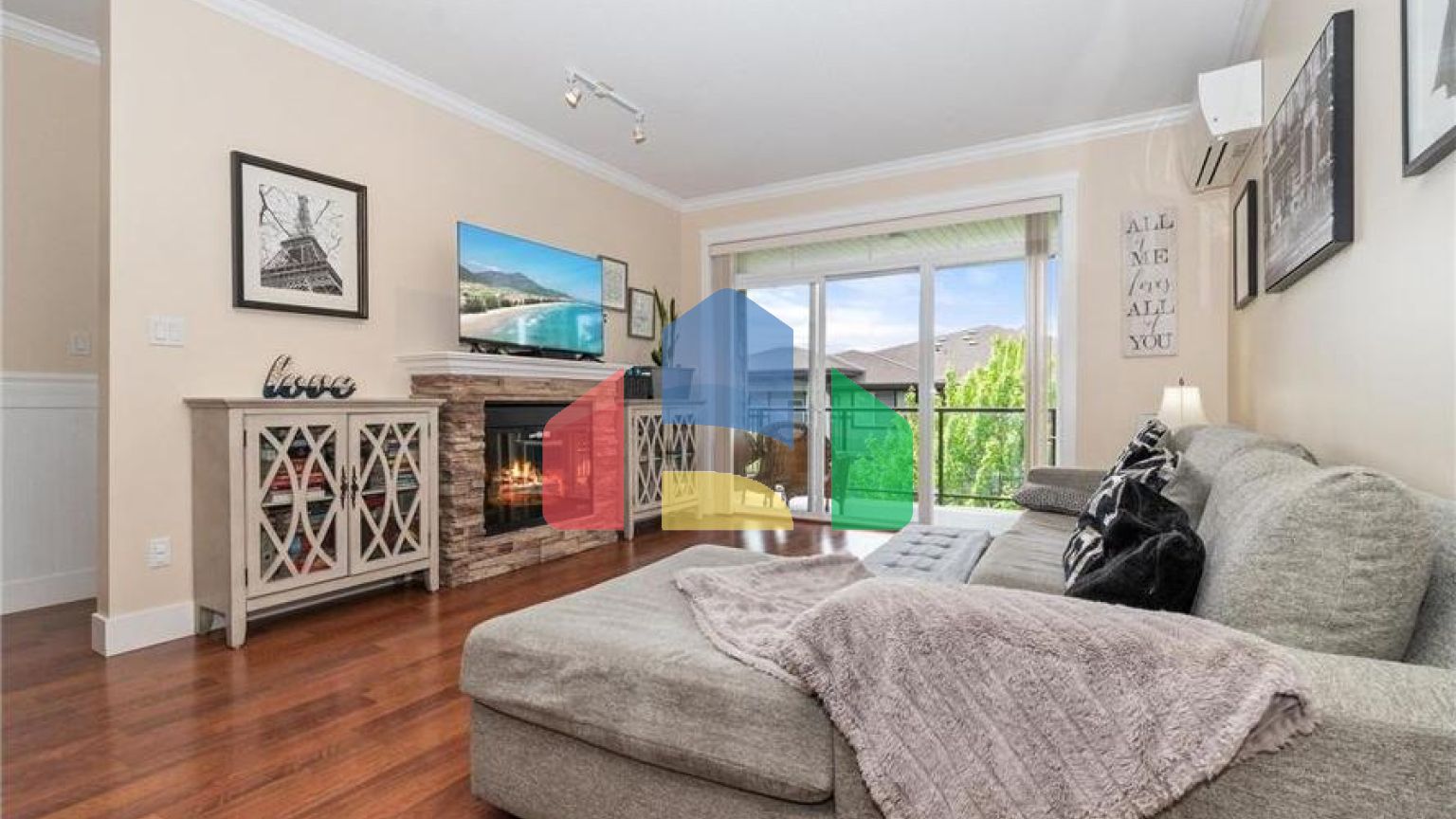 Residential - Condo/Apartment - Abbotsford, Canada - Canada