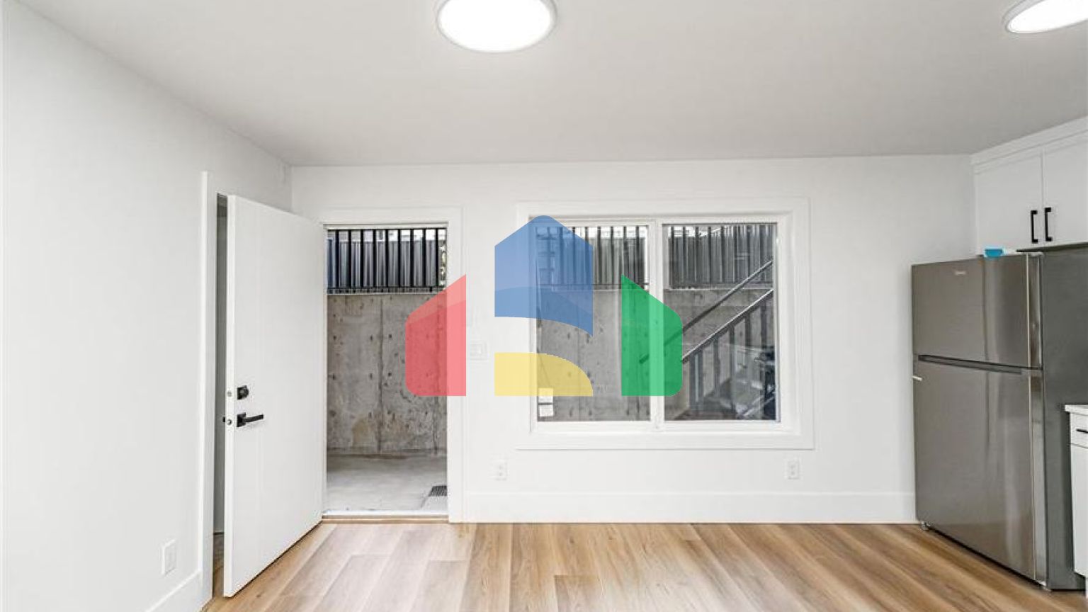 Residential - Single Family Home - Abbotsford, Canada - Canada