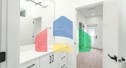 Residential - Single Family Home - Abbotsford, Canada - Canada