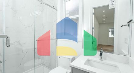 Residential - Single Family Home - Abbotsford, Canada - Canada