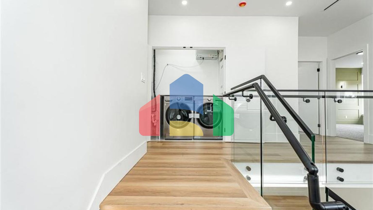 Residential - Single Family Home - Abbotsford, Canada - Canada