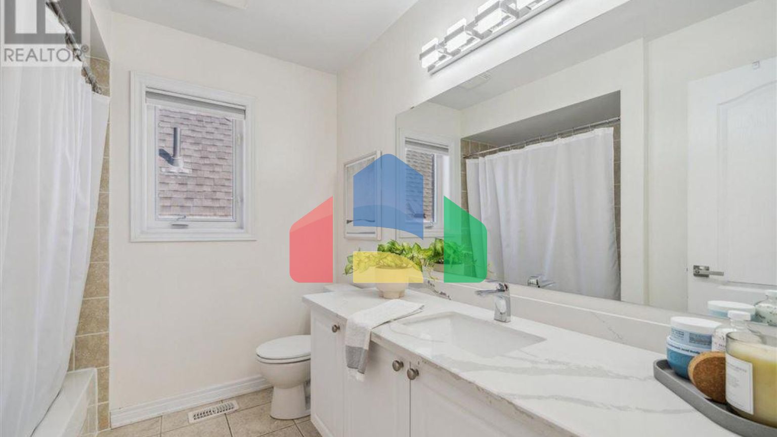 Residential - Single Family Home - Ajax, Canada - Canada