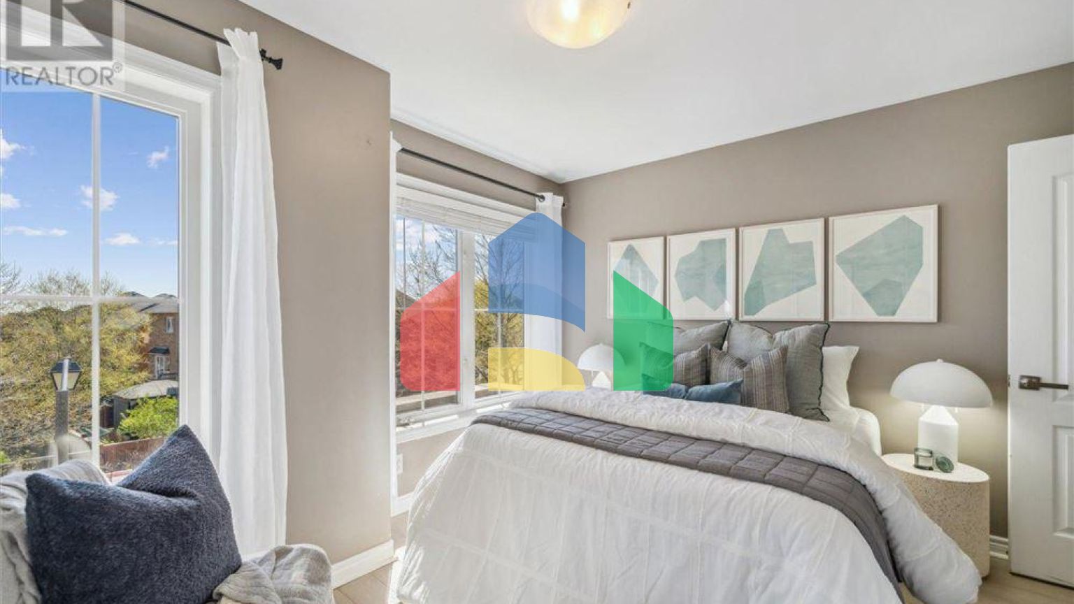 Residential - Single Family Home - Ajax, Canada - Canada