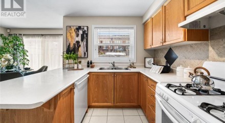 Residential - Single Family Home - Ajax, Canada - Canada