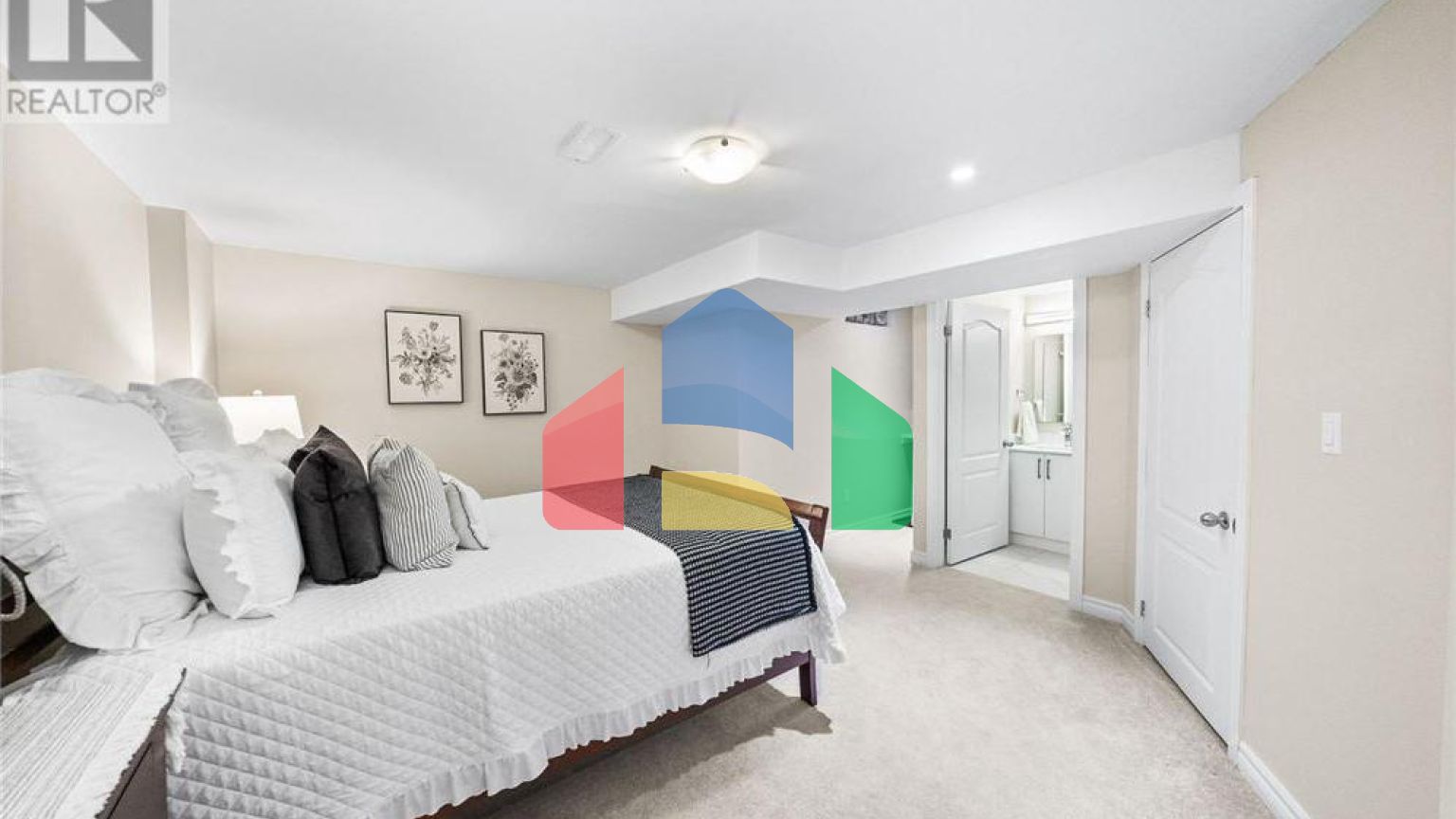 Residential - Single Family Home - Ajax, Canada - Canada