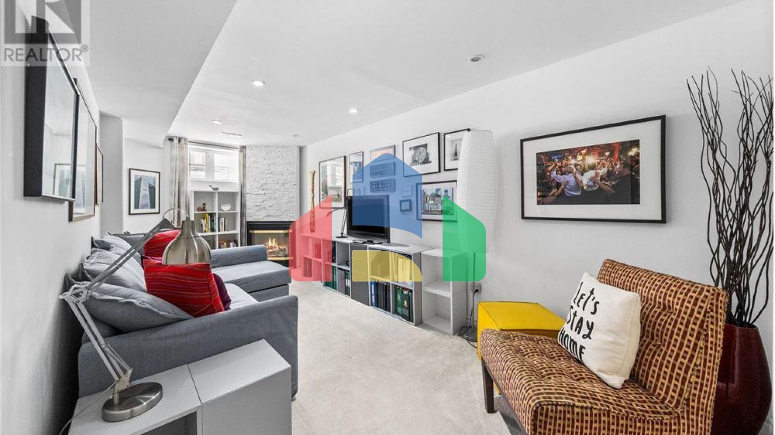 Residential - Single Family Home - Ajax, Canada - Canada