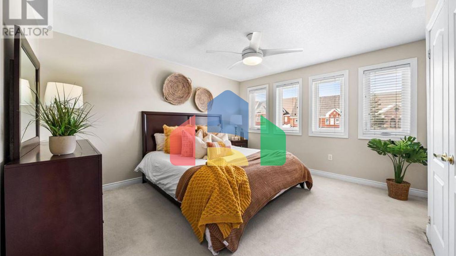 Residential - Single Family Home - Ajax, Canada - Canada