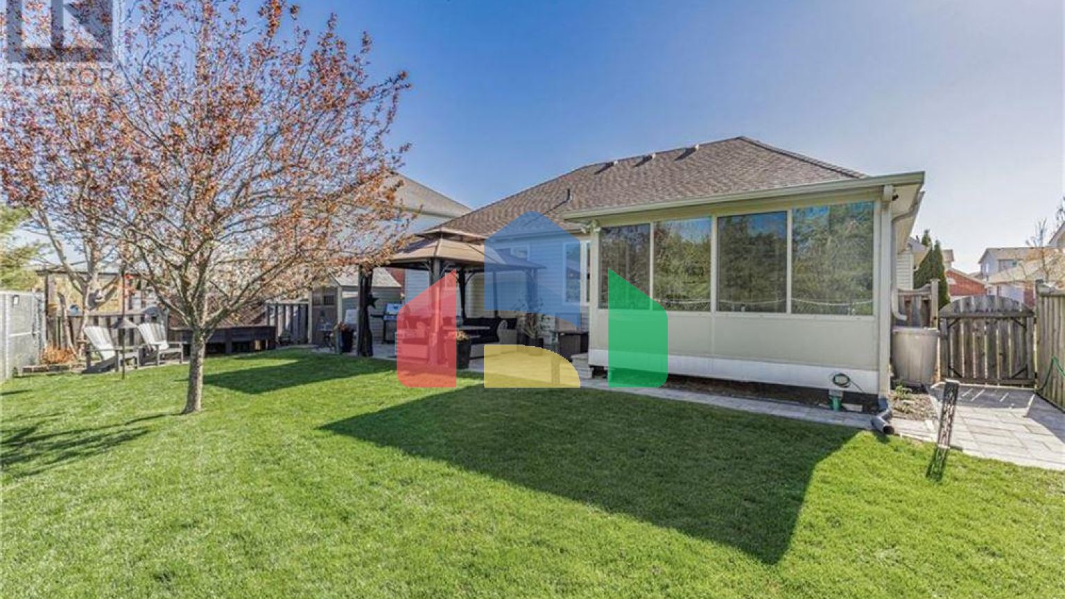 Residential - Single Family Home - Barrie, Canada - Canada