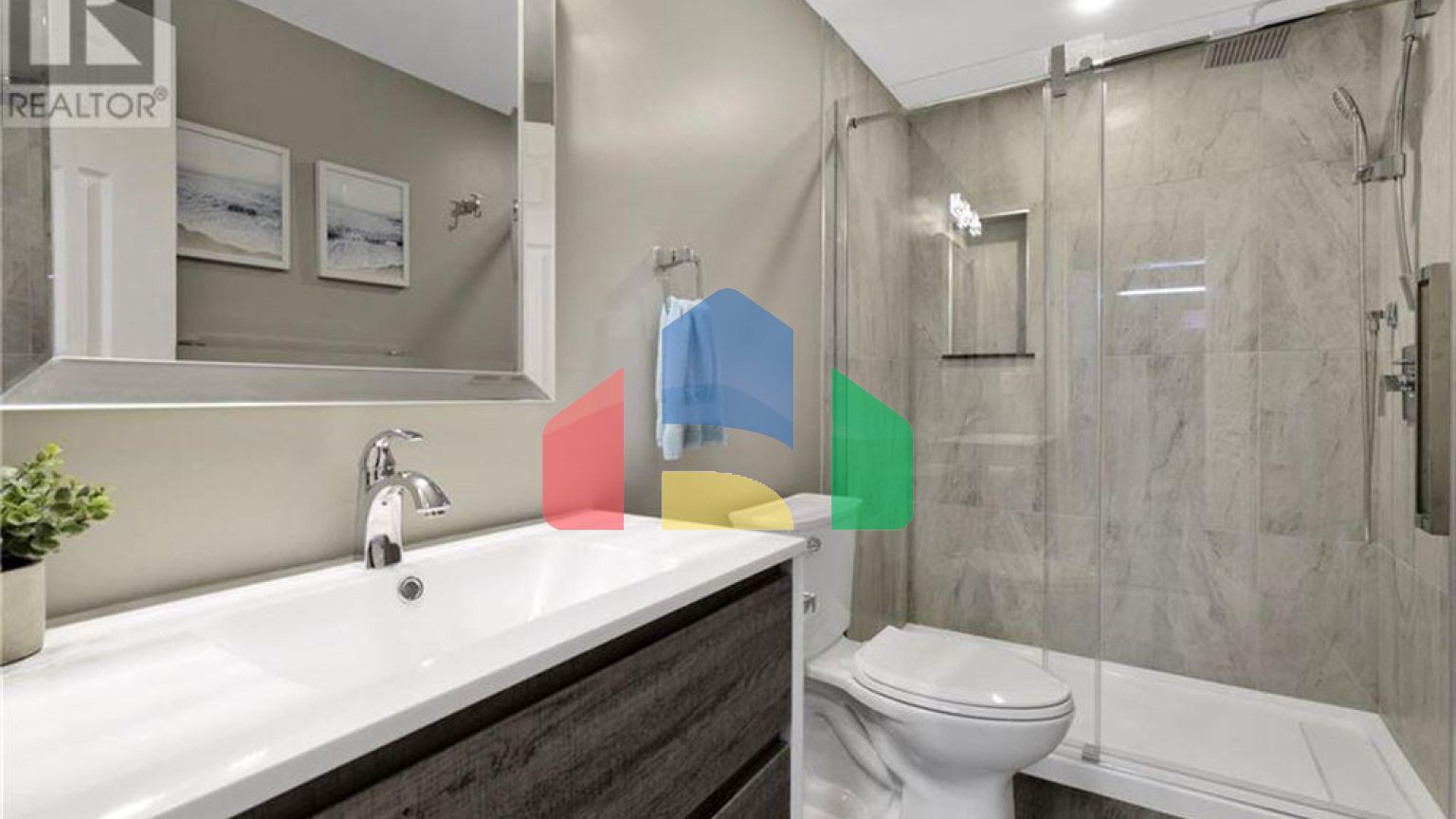 Residential - Single Family Home - Barrie, Canada - Canada