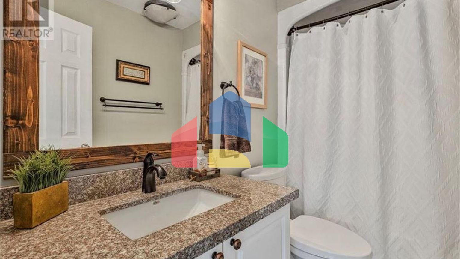 Residential - Single Family Home - Barrie, Canada - Canada