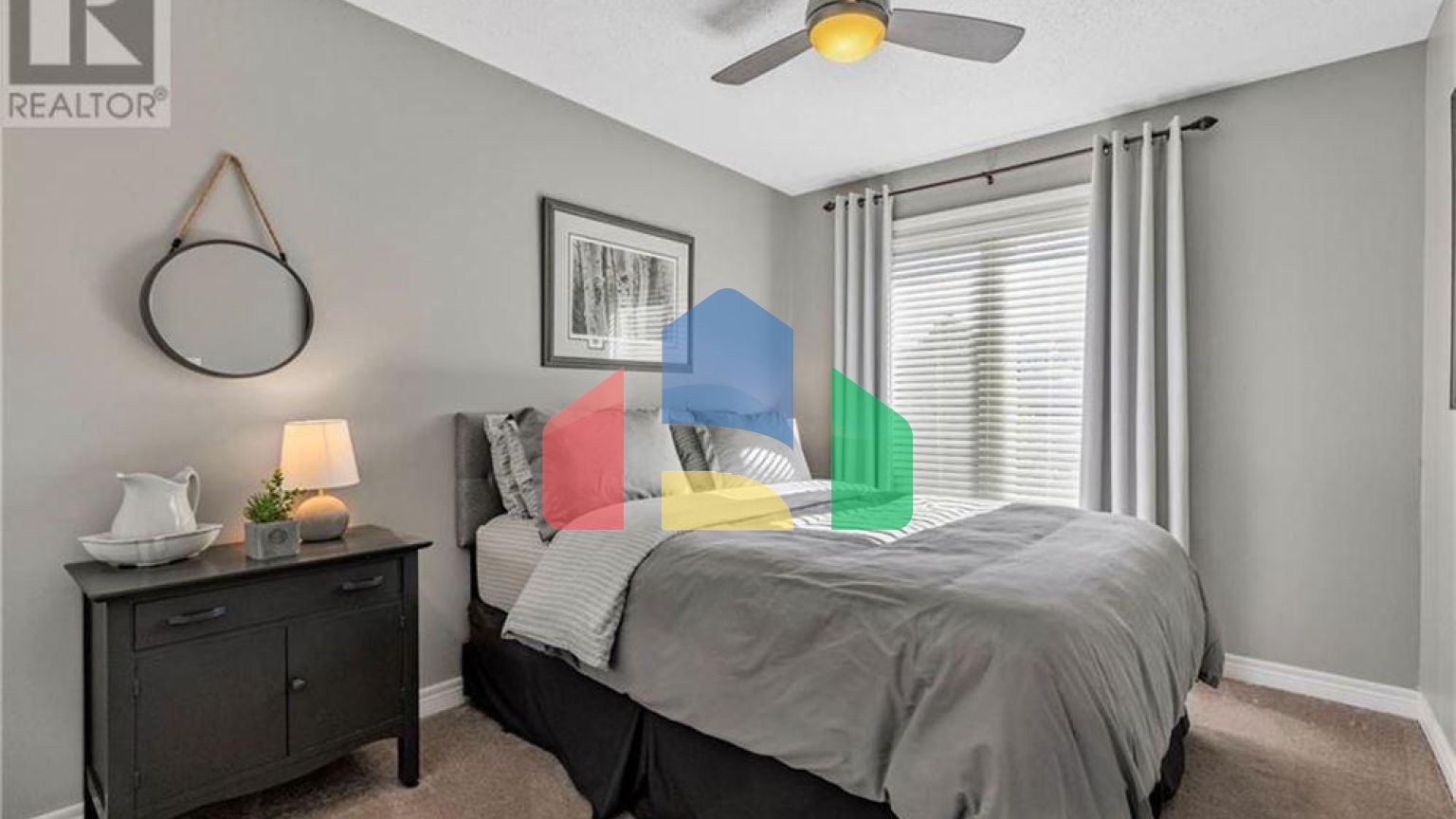 Residential - Single Family Home - Barrie, Canada - Canada