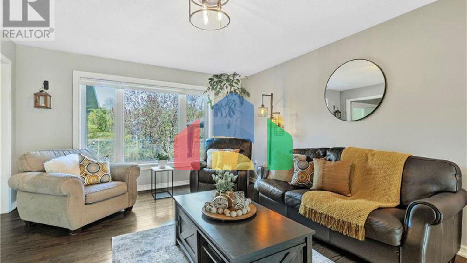 Residential - Single Family Home - Barrie, Canada - Canada