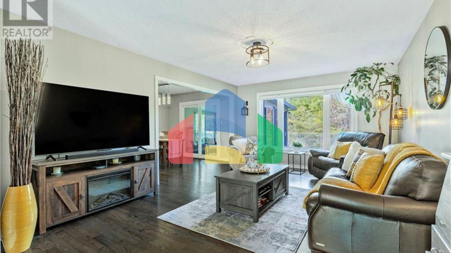 Residential - Single Family Home - Barrie, Canada - Canada