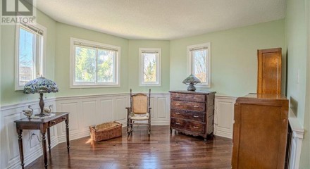 Residential - Single Family Home - Barrie, Canada - Canada