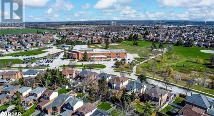 Residential - Single Family Home - Barrie, Canada - Canada