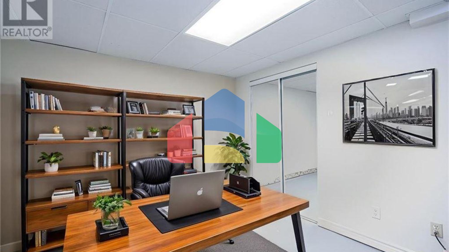 Residential - Single Family Home - Barrie, Canada - Canada