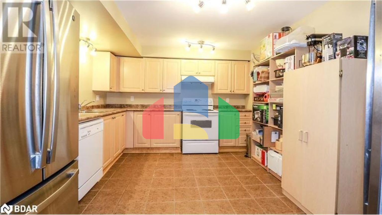 Residential - Single Family Home - Barrie, Canada - Canada