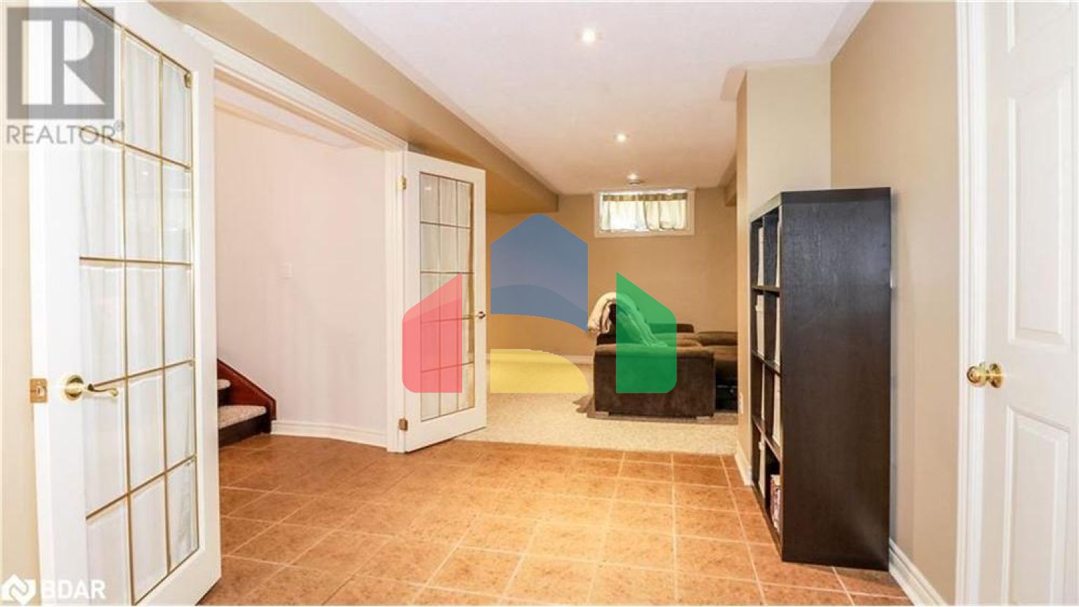 Residential - Single Family Home - Barrie, Canada - Canada