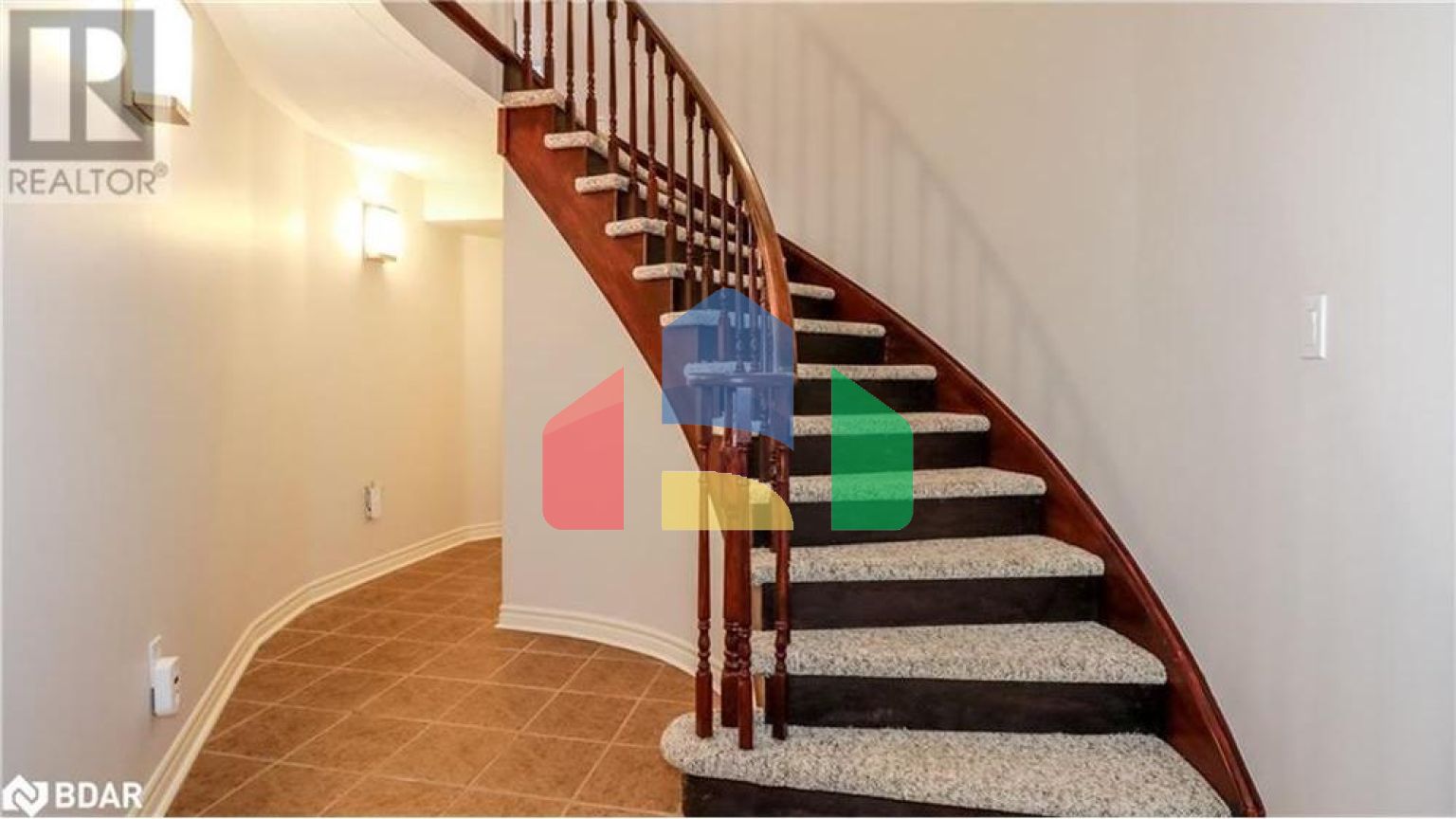 Residential - Single Family Home - Barrie, Canada - Canada