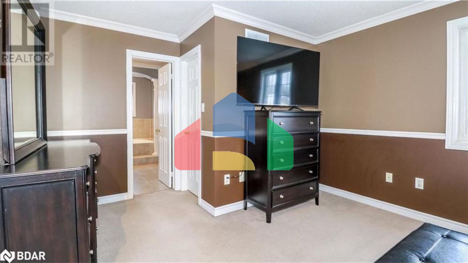 Residential - Single Family Home - Barrie, Canada - Canada